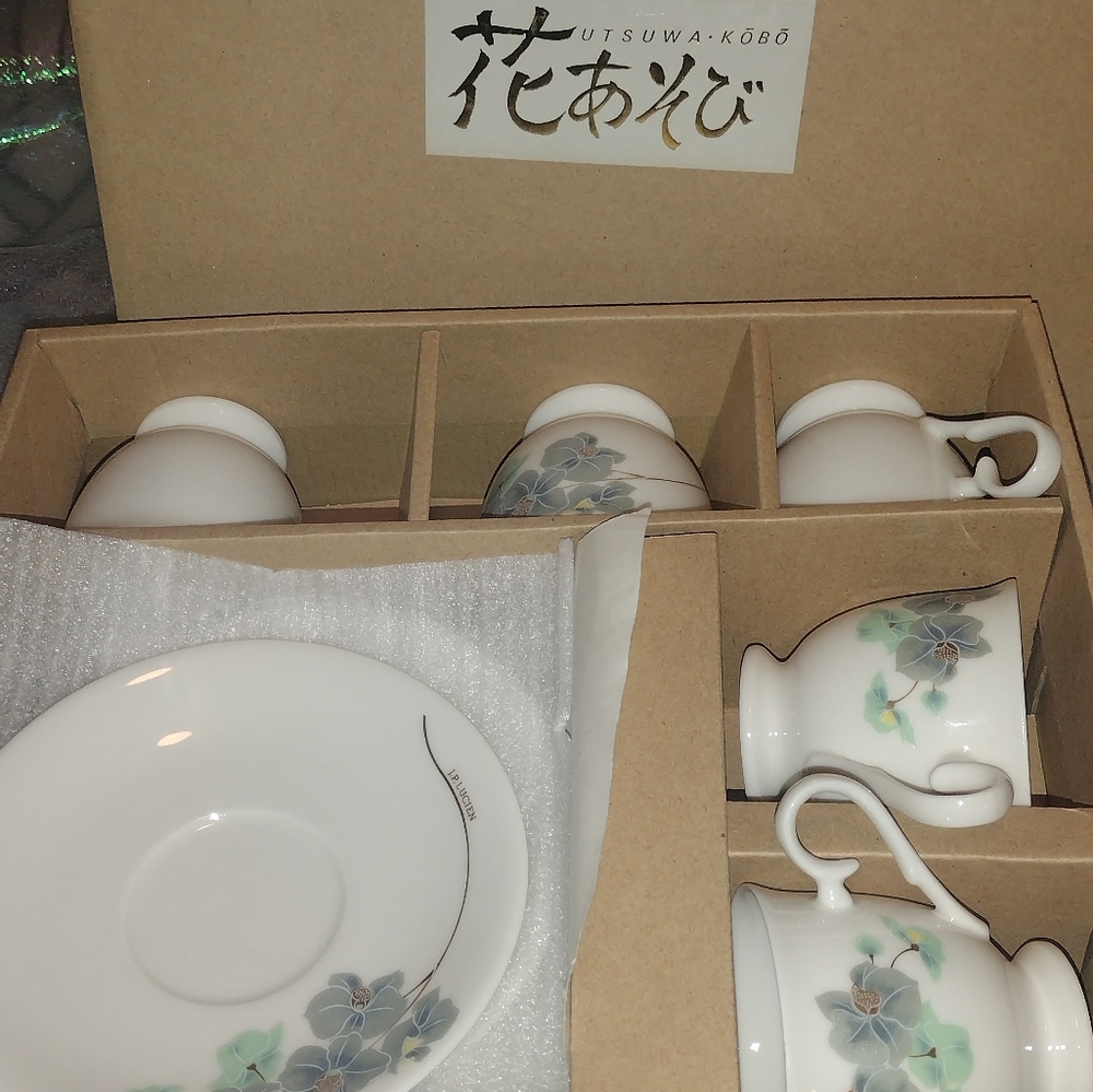 5 piece vintage tea set made in Japan
